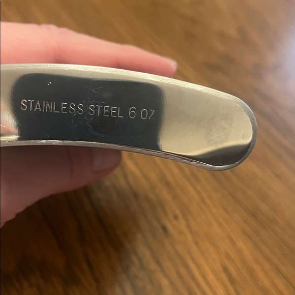 Hip flasks - Picture 5 of 7